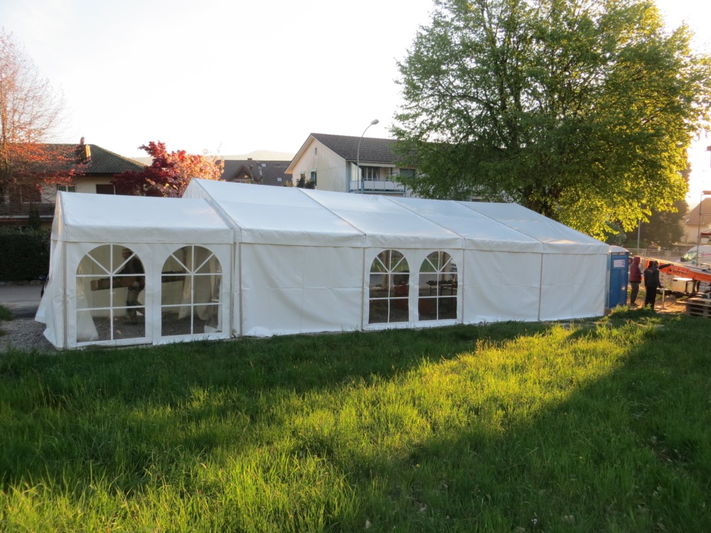 Kombination 8x6m Zelt + 4x3m Zelt